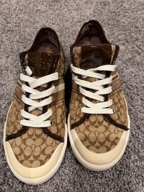 Coach Signature Sneakers Brown Khaki Canvas Lace-Up Shoes Size 8B